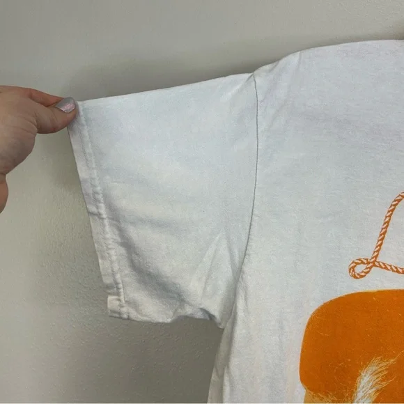 Ripple Junction Lainey Wilson Unisex XL White Graphic Tee Country Music  Western - Picture 4 of 8